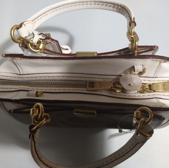 Coach signature logo dreamer 21 leather handbag - Picture 14 of 15